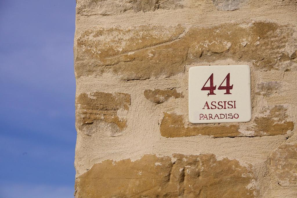 Agriturismo Paradiso 44 Assisi Luaran gambar